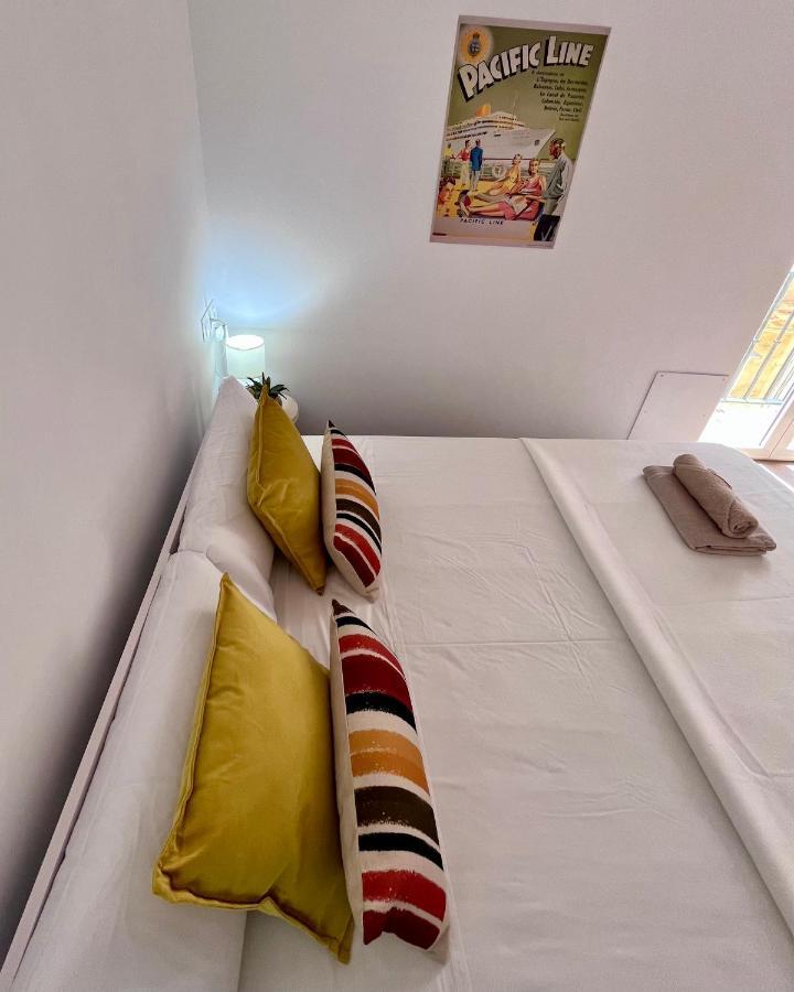 Gatu Premium Villa Flamenca , Preferente Mayores De 25 Anos Y Familias Cádiz Kültér fotó